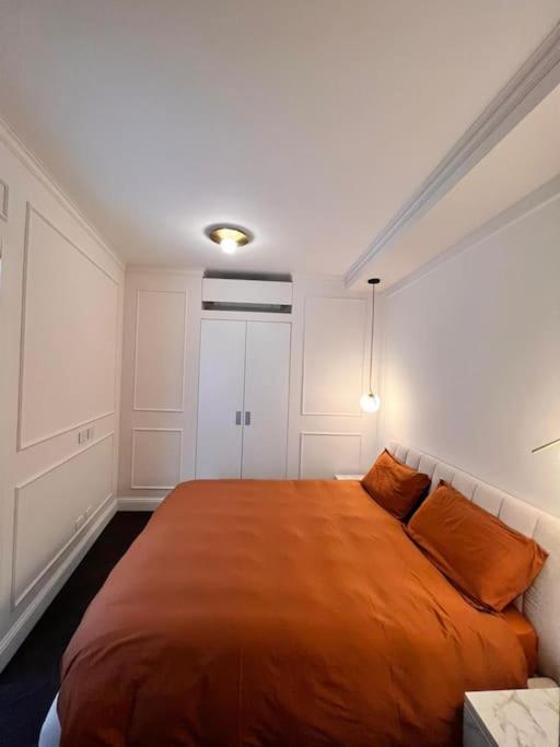 Elegante Appartamento In Zona Tortona-Solari Milán Exterior foto